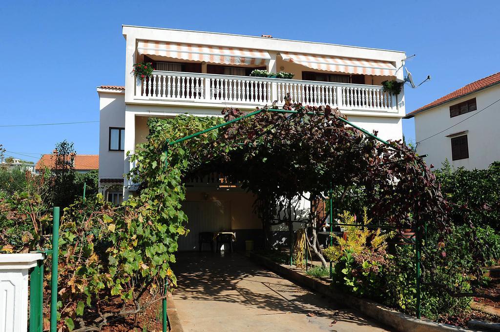Apartments Luka & Sara Задар Екстериор снимка