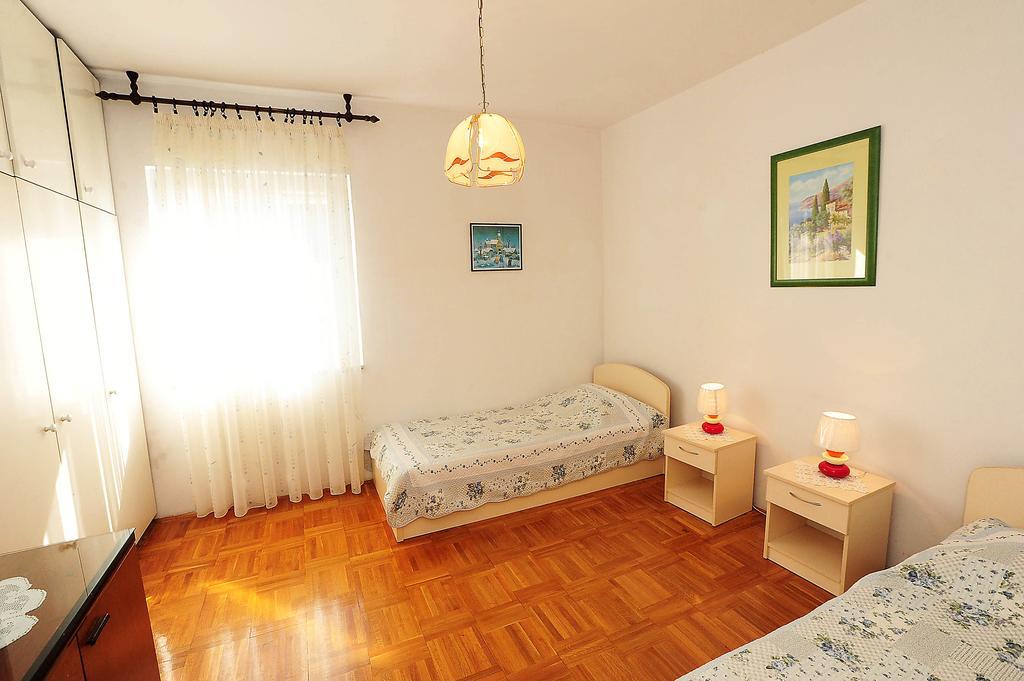 Apartments Luka & Sara Задар Екстериор снимка