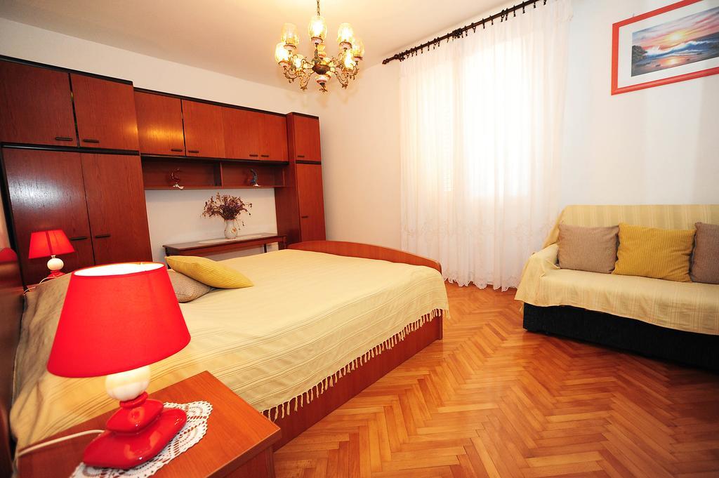 Apartments Luka & Sara Задар Екстериор снимка