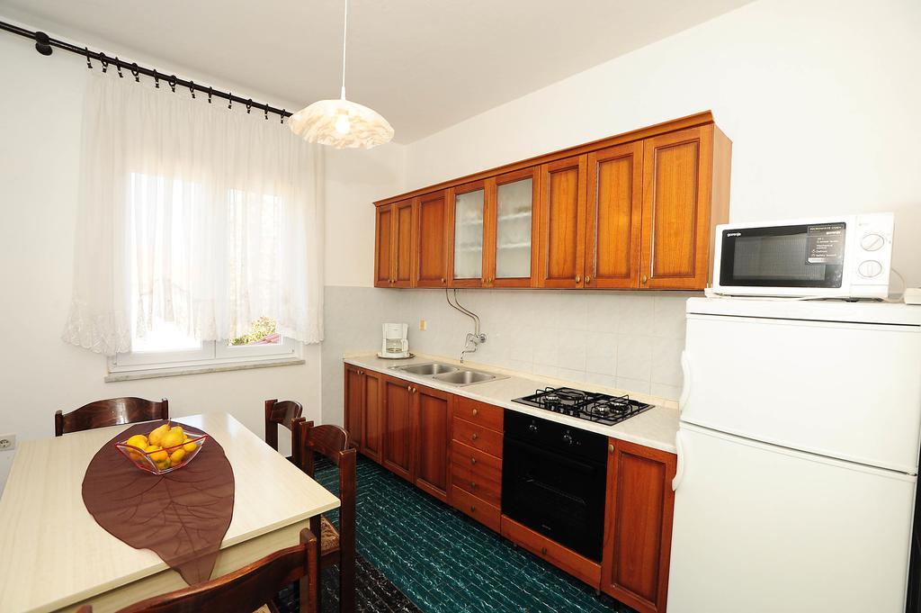 Apartments Luka & Sara Задар Екстериор снимка