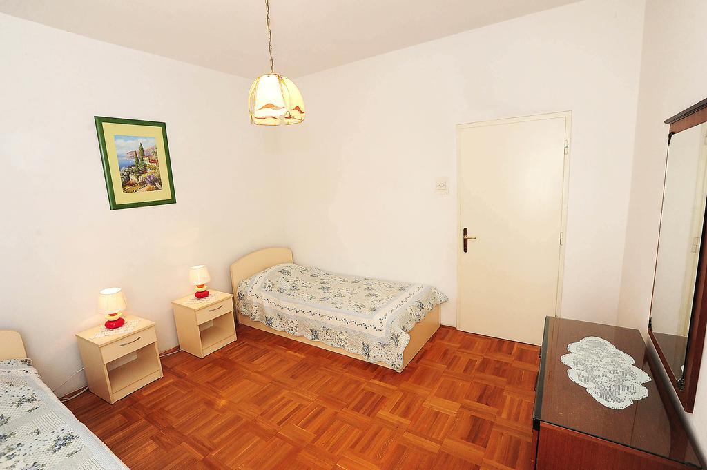 Apartments Luka & Sara Задар Екстериор снимка