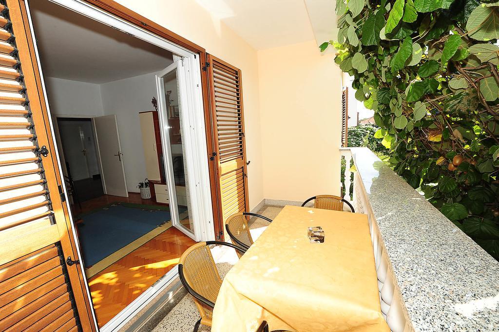 Apartments Luka & Sara Задар Екстериор снимка