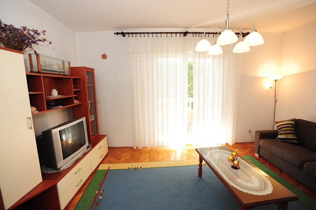 Apartments Luka & Sara Задар Екстериор снимка